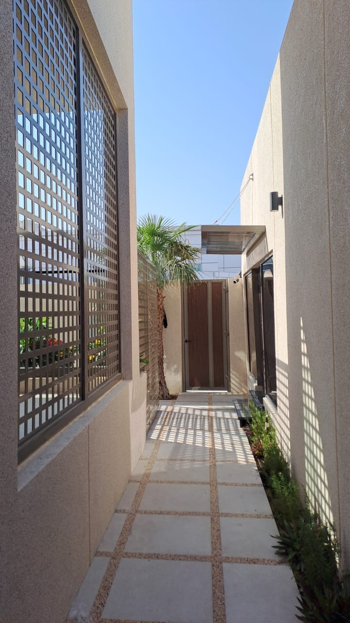 Aluminium Partition in UAE.