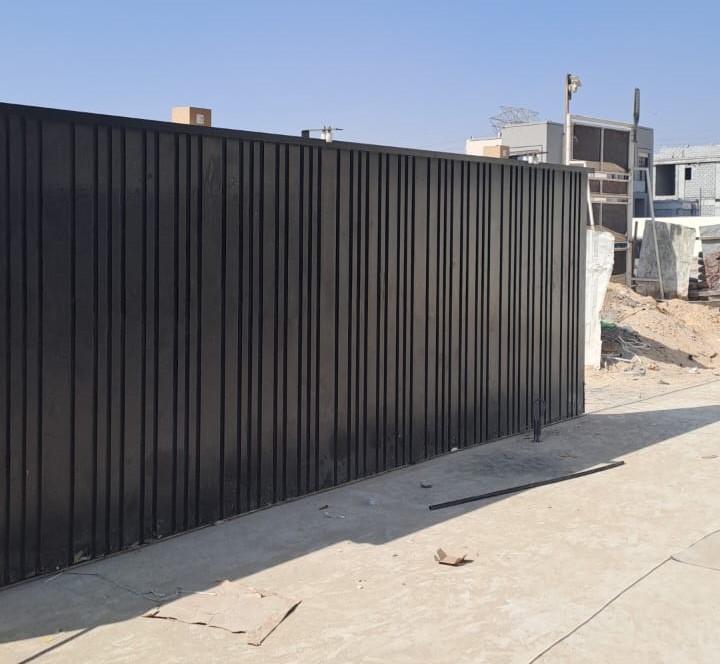 Cast Aluminium Boundary Wall Gate in UAE